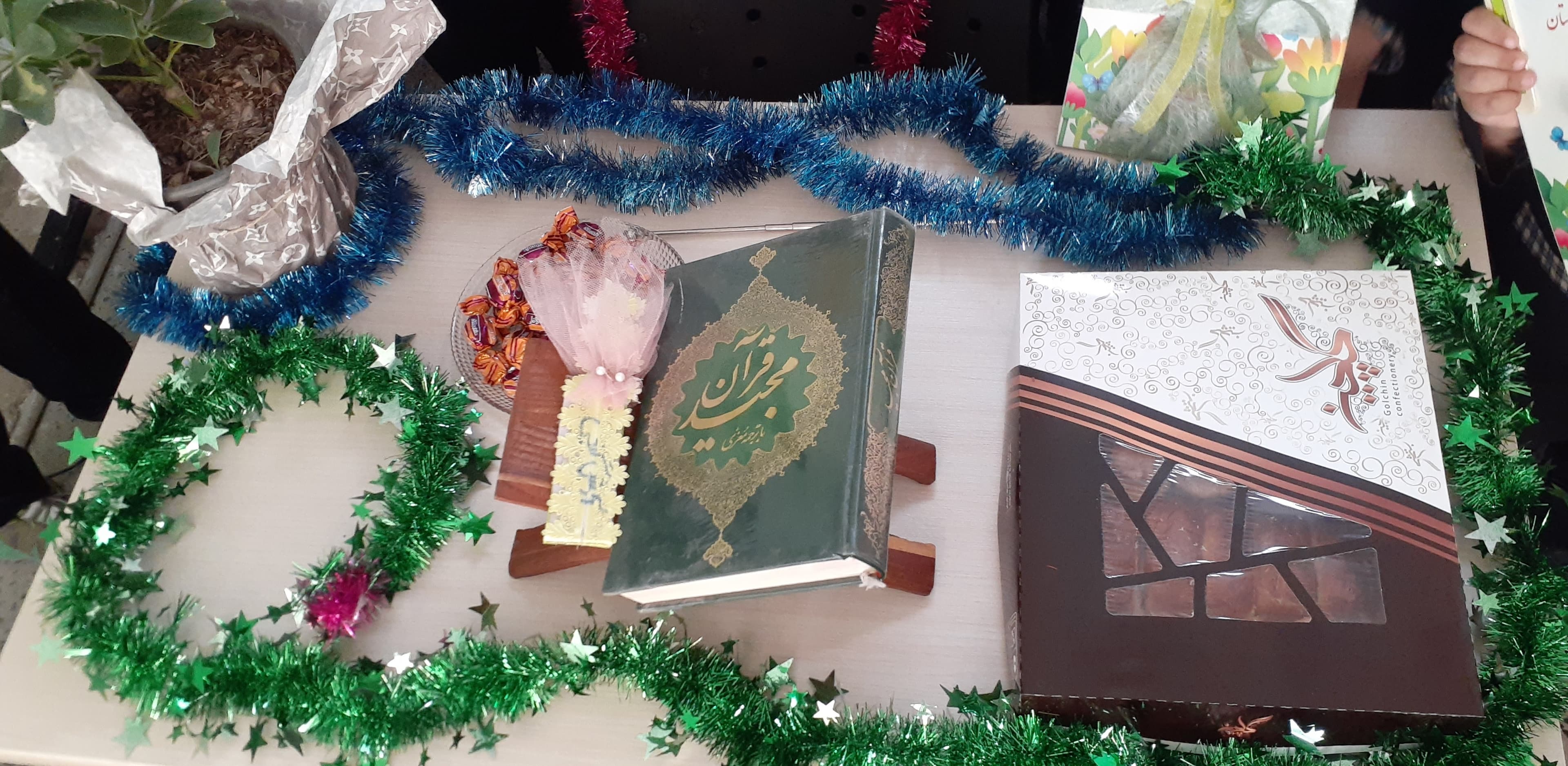 جشن قرآن دانش آموزان پایه اول